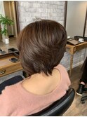 軽め前下がりボブ