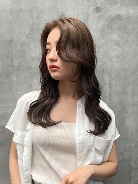 ロンド ストラーダ 心斎橋(Lond strada) 韓国前髪顔周りロング×インナーグレージュ[心斎橋/髪質改善]