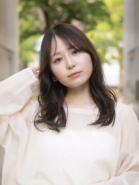 ビュートリアム 梅田(BEAUTRIUM) 顔まわりレイヤー/レイヤーカット/くびれヘア/梅田