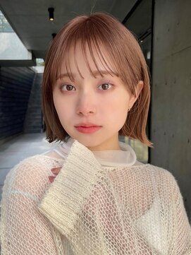 ガーデンヨコハマ(GARDEN YOKOHAMA) 切りっぱなしボブワンカール外ハネセミディシアーカラー顔まわり