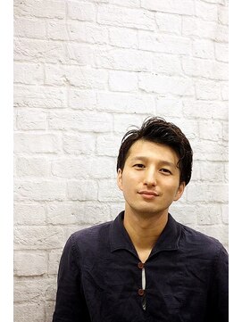 グレイスフルバーバーロンドン 大宮店(Graceful Barber London) ナチュラルアップバングロンドンショート【大宮/バーバー】