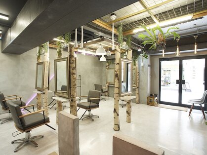 メンズサロン クロムス 梅田茶屋町店(Men's salon clomus)の写真