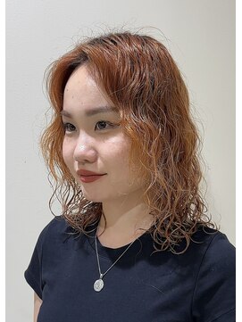 シアン 栄店(CYAN.) 夏到来!明るめカラー×ウェーブパーマ