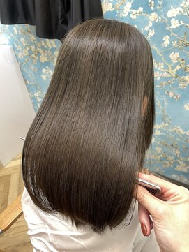 エクラートリアーラ 藤沢店(ECLART Reala) 髪質改善オリーブグレージュ