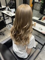 パヌポン(PANUPON)&nbsp;ミルクティーダブルカラーケアブリーチハイライトバレイヤージュ