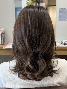 ソフトグレージュ