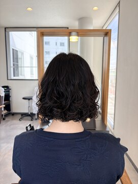 ティア ヘアデザイン(Theia hair design) 黒髪ボブ×パーマ