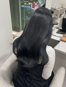 カミトトノウ 【池田】小顔見え暗髪カラー×レイヤーカット×シンデレラTR