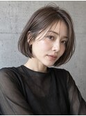 大人女性の艶髪ナチュラルボブ