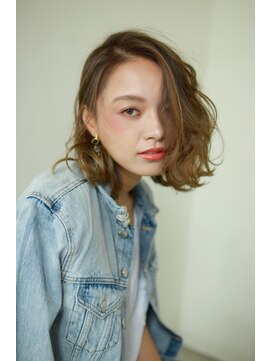 ビッケ(Vicke) 【Vicke渋谷】抜け感が可愛い☆耳掛けウェービーロブ