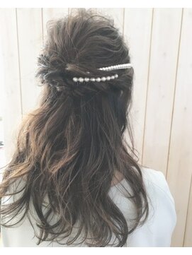 ネオリーブシェリエ 浅草店(Neolive cherie) 【結婚式お呼ばれアレンジ】ハーフアップ