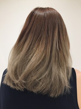 ラウァーレ アクアステラ グラデーションカラー