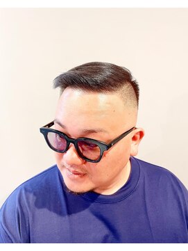 ヘアールーム コージープラス(COZY+39) SKINFADE SIDEPART