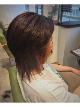 ネウィ サリュー 立川(newi saLyu) 髪質改善レイヤー大人可愛い20代30代40代黒髪ストレート暗髪