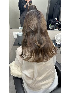 スラッシュ(SLASH) 髪質改善/グレージュ/透明感カラー/ナチュラル/