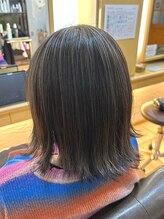 モテナ アット ベッピン(motenas at Beppin s)&nbsp;ミディアム/外はね/透明感カラー