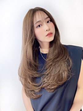 エールバイボヌール(Ere by Bonheur) 【西梅田堂島北新地】ロングレイヤー　キャメルベージュ