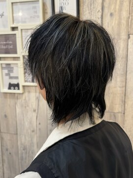 フィアート ヘアドレッシング サロン(Fiato Hairdressing Salon) ウルフヘア