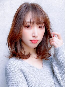 ヘアーサロン ルリアン(hair salon LeLien)の写真/しっかりカバーの暗染めも、デザインを楽しめる明るい仕上がりもお任せ！肌馴染むトーンで柔らかな印象に◎
