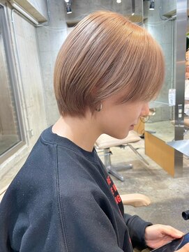 サンク 原宿 表参道(cinq) ミルクティーベージュダブルカラーインナーカラーケアブリーチ