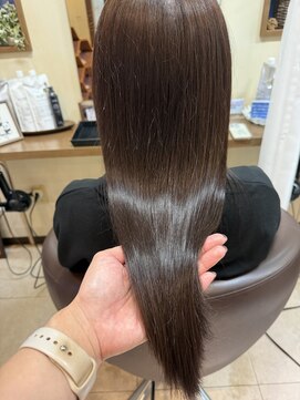 コアフィールフィス(COIFFURE fils) 新規お得クーポンあり【見附　今町】オリーブ系ロングヘア