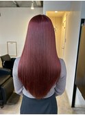 チェリーレッド 艶ロング透明感と美髪が際立つストレートカラー
