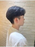 センターパート刈り上げ