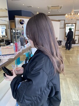 コワファースト 大分(COIFF1RST) ミルクティー/ベージュ