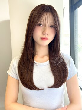 トゥルーズ 梅田店(TLUUS) 【TLUUSミルクティーブロンドワンホンレイヤーダークブルー】