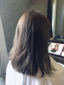 ヘアアンドリラクゼーション シャッセ(Hair&Relaxation SASE) ＊自然なツヤ感グレージュアッシュ＊