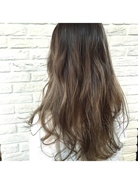 ノット 成田公津の杜(Knot) グレージュグラデーション×ビーチウェーブ☆