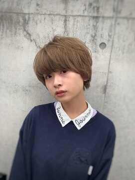 ロアナ 六本木(LOANA ROPPONGI) ハンサムショート 【LOANA 飯塚】