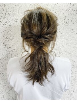 スティードトーキョー(Steed Tokyo) 編み込み×ローポニー【Steed/立川】