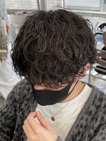 フィフス 原宿(fifth)&nbsp;波巻きスパイラルツイストスパイラルパーマツーブロックマンバン