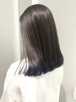 ケリーアン 太田(kelly.un)&nbsp;ディープブルー裾カラー