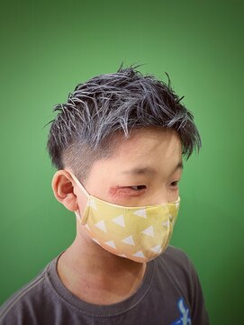 スリーピース(3piece) ツーブロック