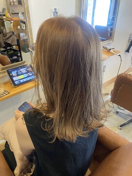 エルモ(ELMO) 透け感ミルクティカラー