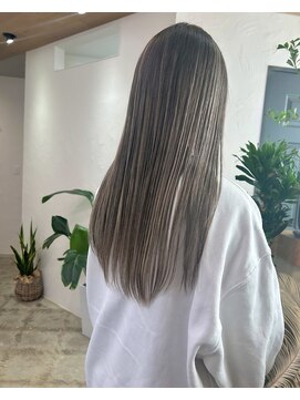 イット(it.) kana バレイヤージュ フルハイライト