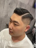 サイドパート スキンフェード メンズショート