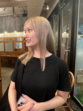 エクテ(ecouter) 『ochi』ナチュラルなミルクティーベージュ