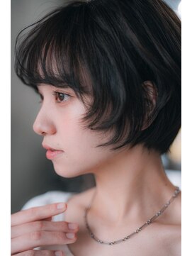 ザ シー 橋本(The C) 小顔効果◎顔まわりレイヤーナチュラルショート
