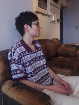 ブロック ジャポン(bloc japon) ハイなレイヤーのショートウルフスタイル