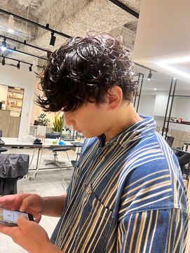ラ ミュウ 八王子(LA.MIU) メンズパーマ 波巻きパーマ 韓国風【八王子/八王子駅北口】