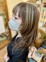 マーメイドヘアー(MERMAID HAIR) 今年流行のアンブレラカラー