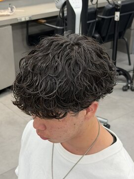 オーバルバイアピッシュ(OVARL by apish) 波巻きパーマ/メンズカットメンズパーマ波巻きスパイラル