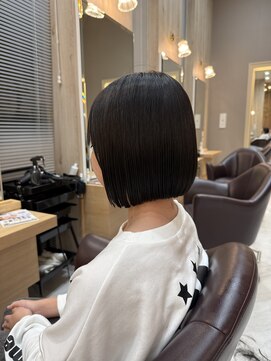 ユウヘアー 千代田橋店(U Hair) 切りっぱなしボブ/前下がりボブ/ボブ