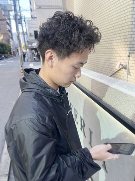 フェリア 梅田(FERIA) スパイキーショート×スパイラルパーマ