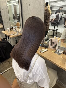 Ribbon Straight×艶感美容液care【表参道/縮毛矯正】