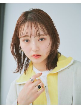 リトル 旭川(little) 顔まわりカット×ニュアンスパーマ風スタイル