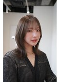 顔周りレイヤーカットくびれヘアミルクティーベージュカラー韓国